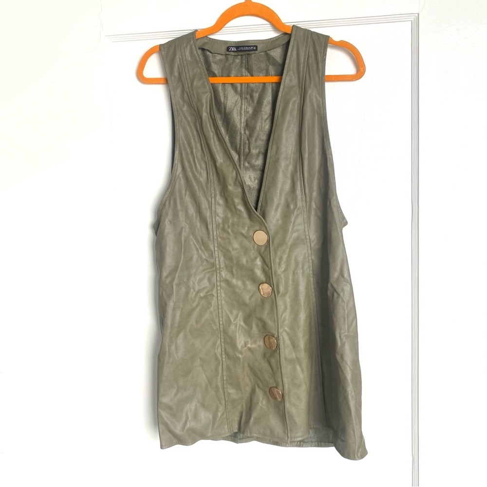 ZARA Faux Leather Pinafore Dress Green with Gold Buttons Size Medium - Picture 5 of 10